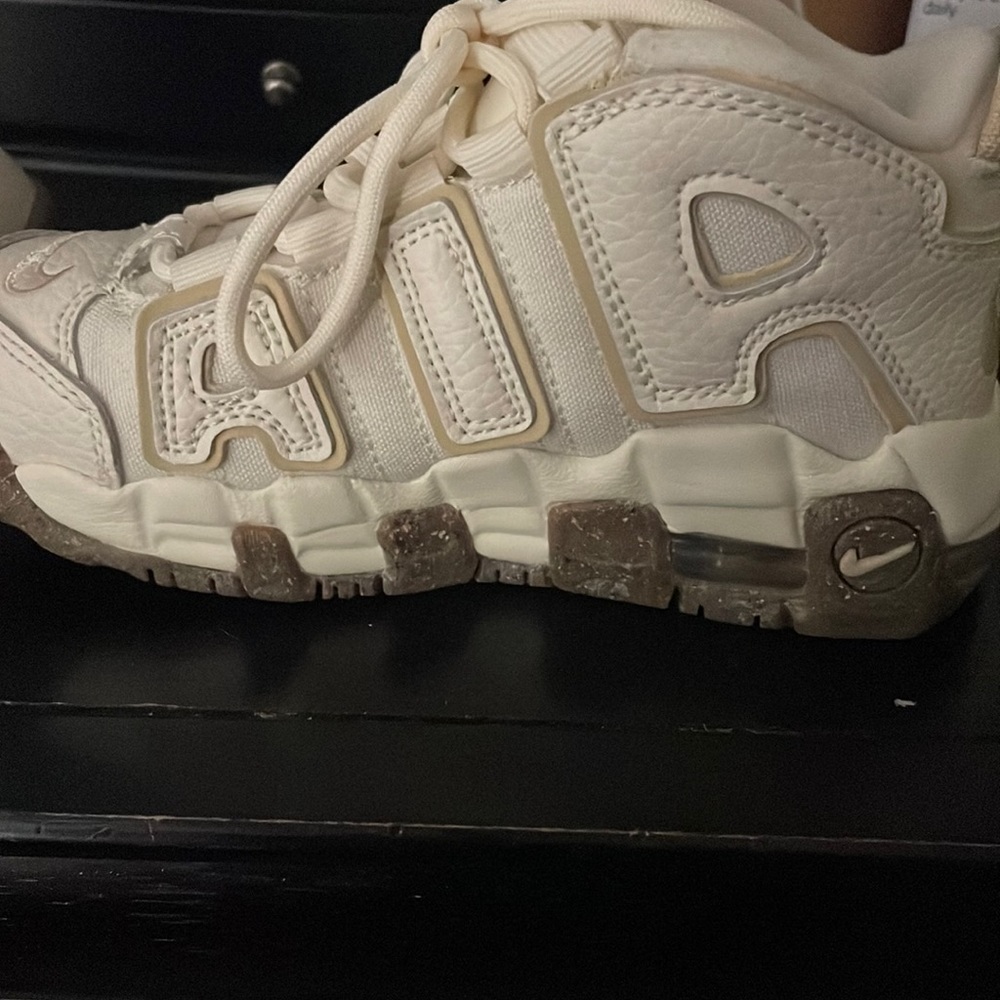 Air Max Size 11c cream color